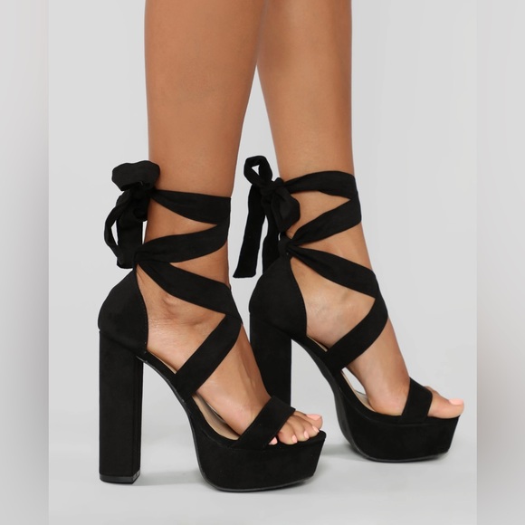 Fashion Nova Shoes - NWOB FASHION NOVA PLOT TWIST HEEL 🖤👠